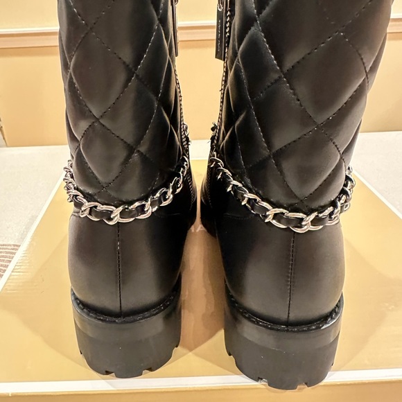 Michael Kors booties - Picture 8 of 9